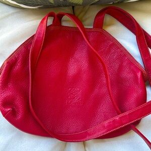 🩷❤️Price drop !!! Luscious LOEWE. -Stunning, rare leather Shoulder Bag❤️❤️